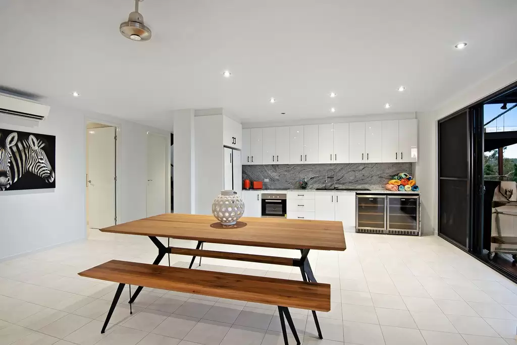 Southwinds, 3 Dianella Close, Hamilton Island Sold by Queensland Sotheby's International Realty - image 1