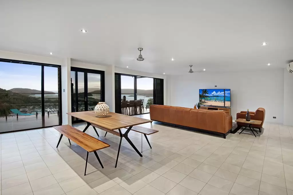 Southwinds, 3 Dianella Close, Hamilton Island Sold by Queensland Sotheby's International Realty - image 1