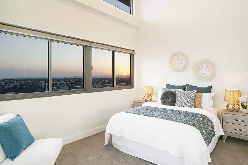 1204/99 Marine Parade, Redcliffe Sold by Queensland Sotheby's International Realty - image 1