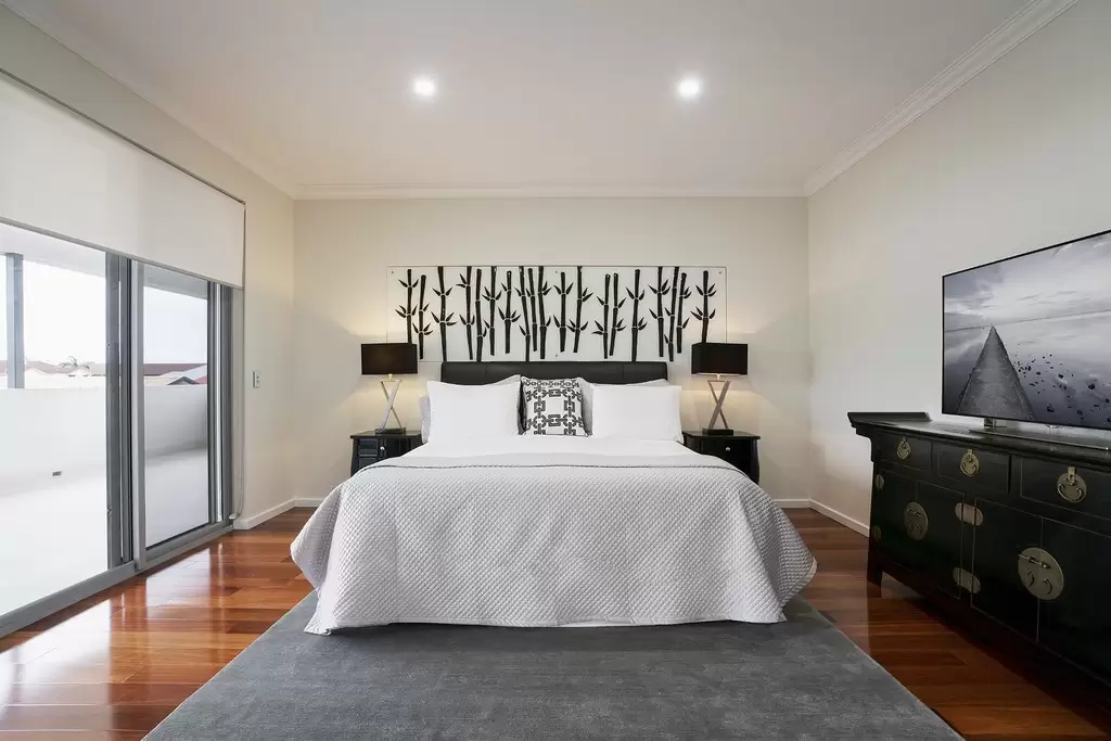 7/145 Beatrice Terrace, Ascot Sold by Queensland Sotheby's International Realty - image 1