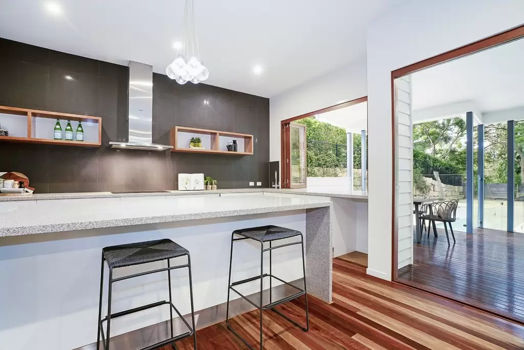20 Woombye Street, Wooloowin Sold by  - image 1