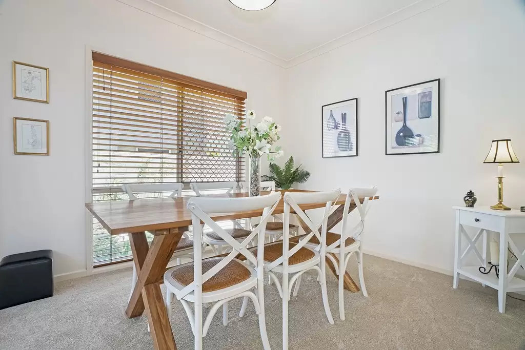6 'Mountainview' Meadowlake Drive, Carrara Sold by  - image 1