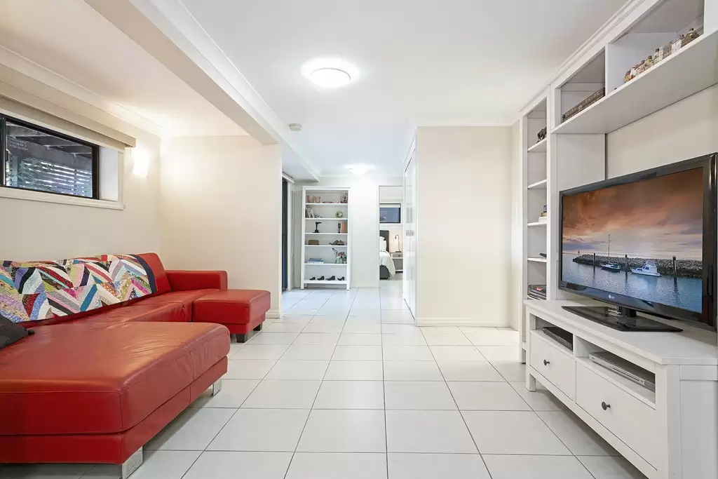 51 Mott Street, Gaythorne Sold by Queensland Sotheby's International Realty - image 1