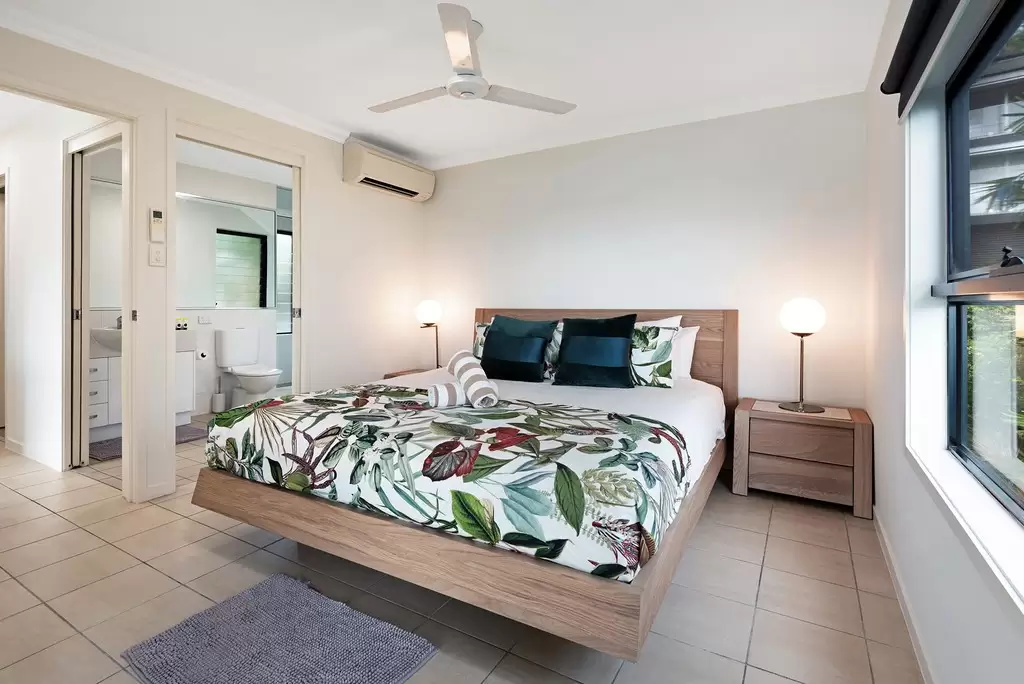 Oasis 20/5 Banksia Court, Hamilton Island Sold by Queensland Sotheby's International Realty - image 1
