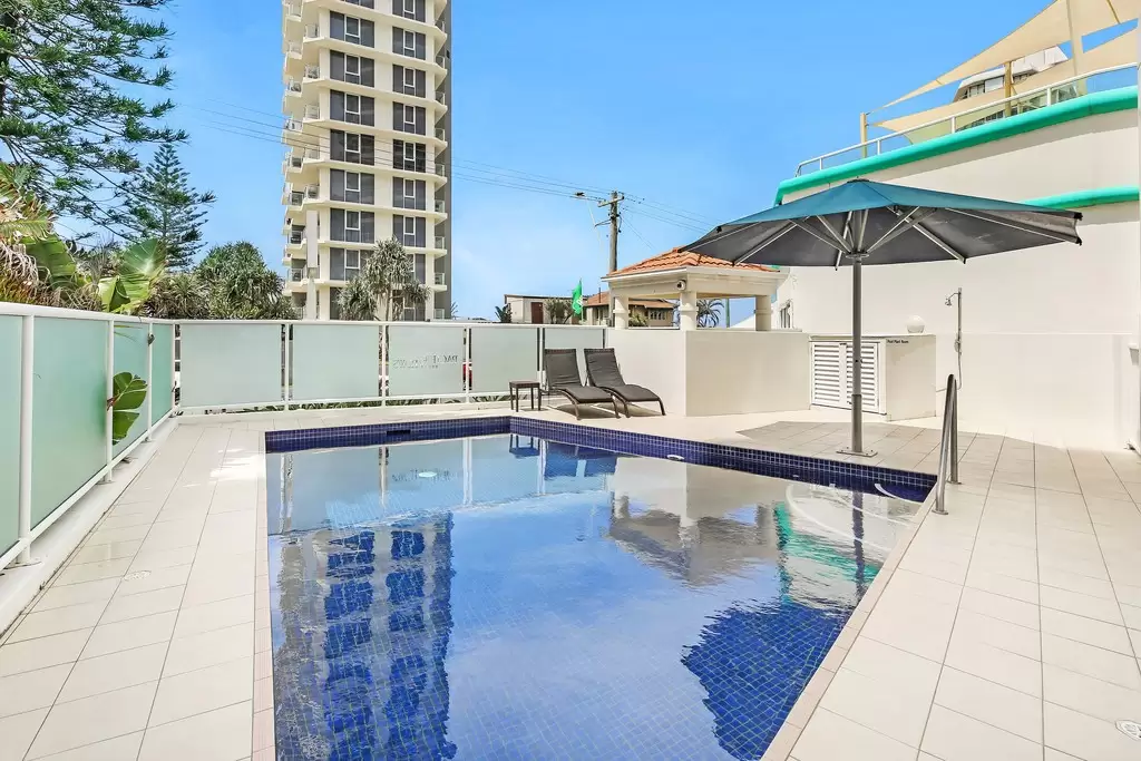 41/5 Woodroffe Avenue, Main Beach Sold by  - image 1