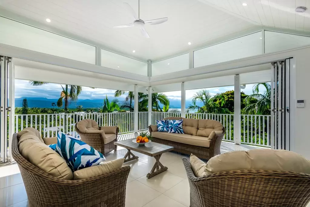 2 Murphy Street, Port Douglas Sold by Queensland Sotheby's International Realty - image 1