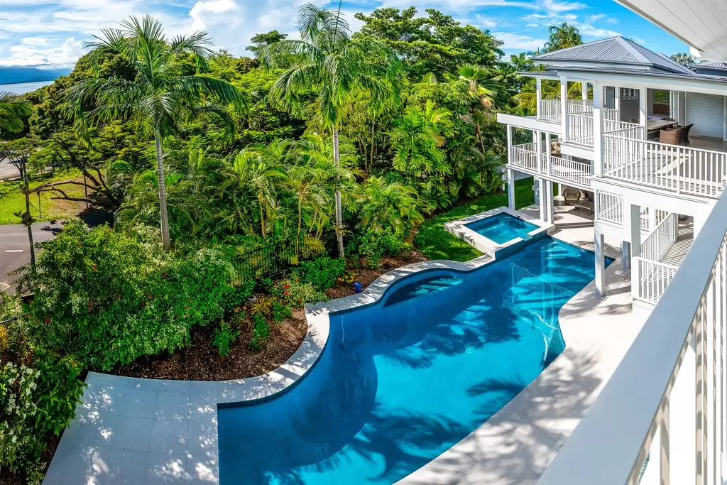 2 Murphy Street, Port Douglas Sold by Queensland Sotheby's International Realty - image 1