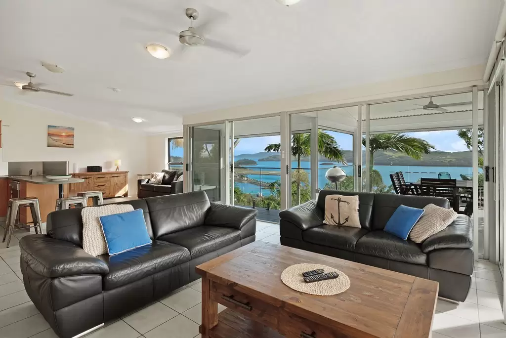 Oasis 19/5 Banksia Court, Hamilton Island Sold by Queensland Sotheby's International Realty - image 1