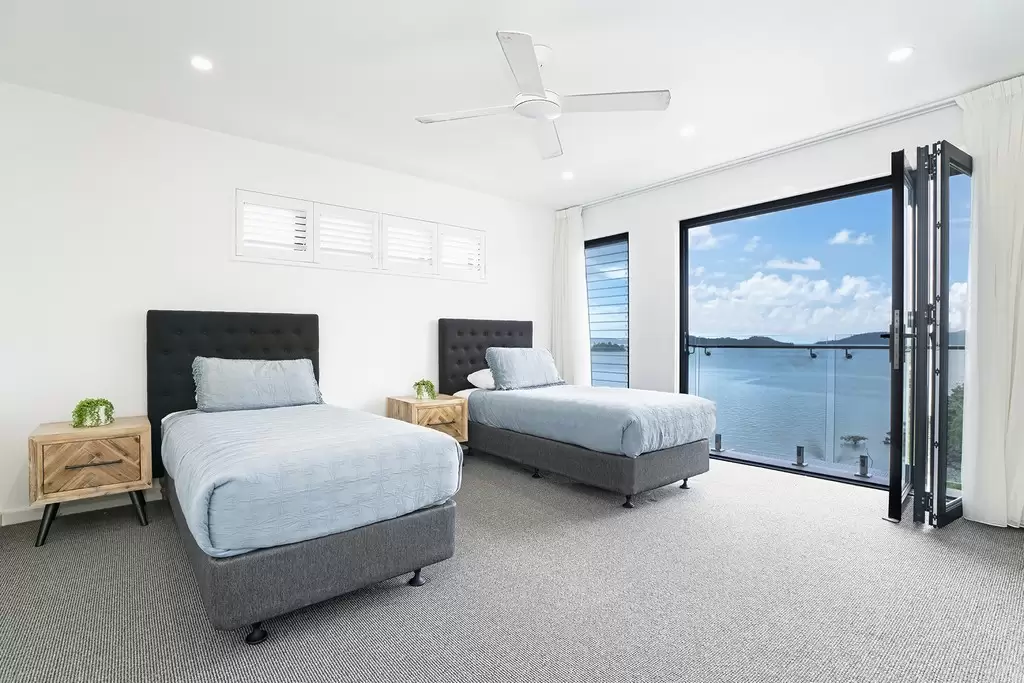 Hidden Cove 6/ 6 Acacia Drive, Hamilton Island Sold by Queensland Sotheby's International Realty - image 1