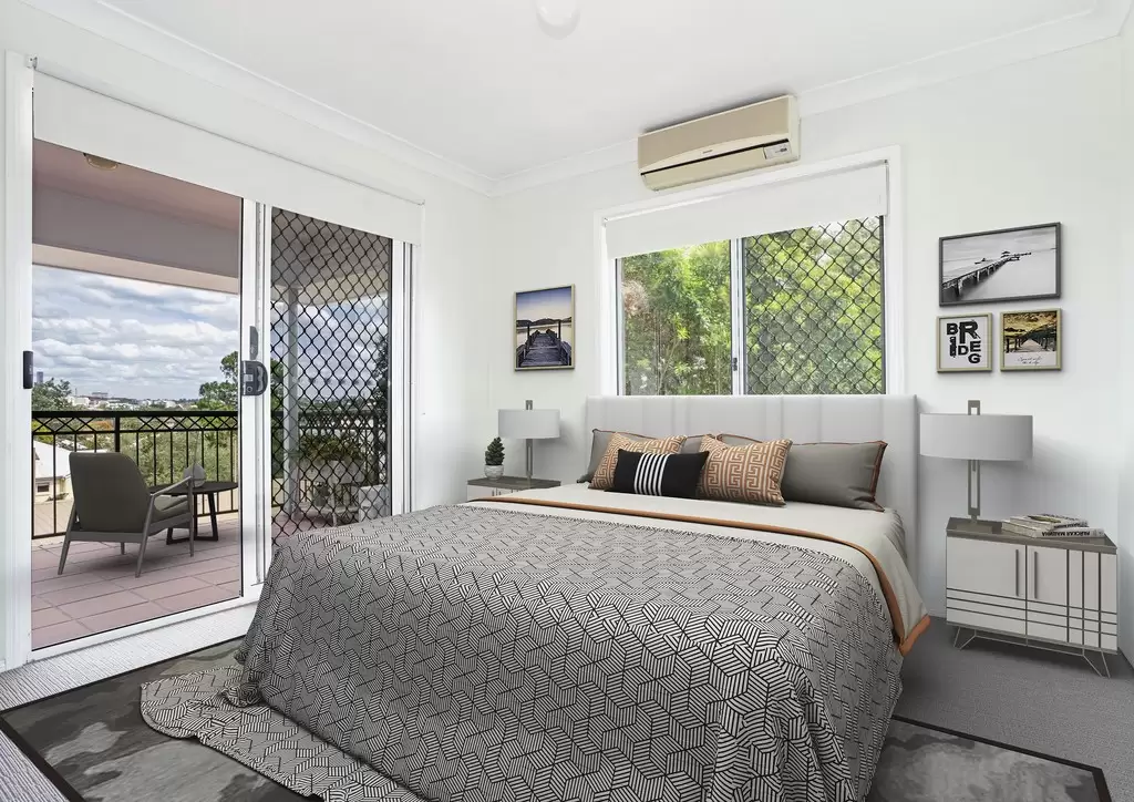 2/45 Morris Street, Wooloowin Sold by  - image 1