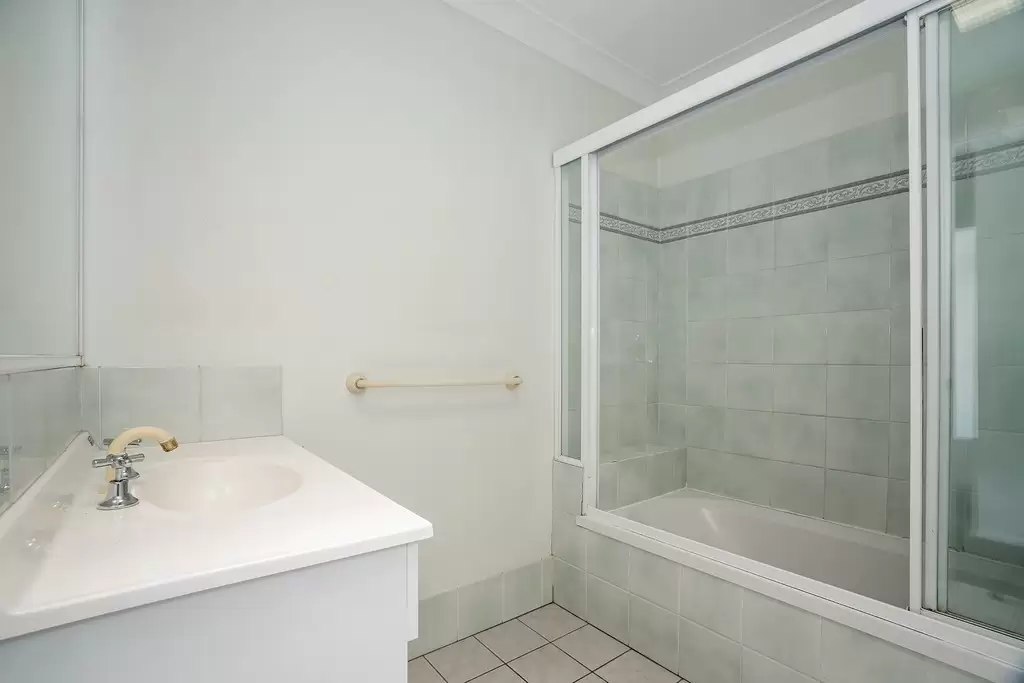 2/45 Morris Street, Wooloowin Sold by  - image 1
