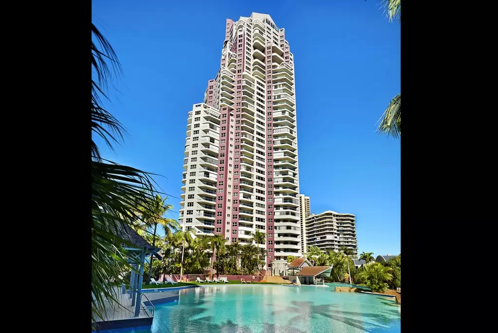 124/12 'Grand Mariner', Commodore Drive, Paradise Waters Sold by Queensland Sotheby's International Realty - image 1