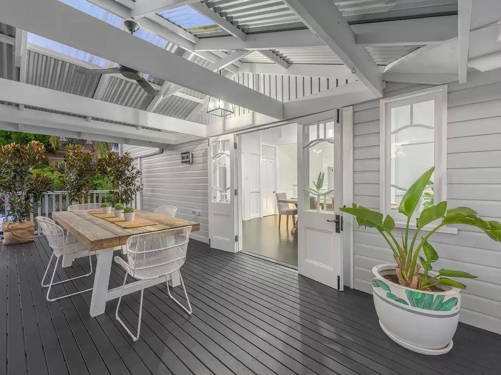 56 Allen Street, Hamilton Sold by Queensland Sotheby's International Realty - image 1