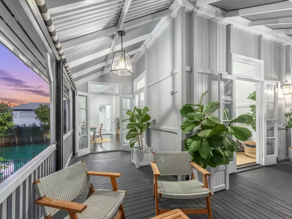 56 Allen Street, Hamilton Sold by Queensland Sotheby's International Realty - image 1