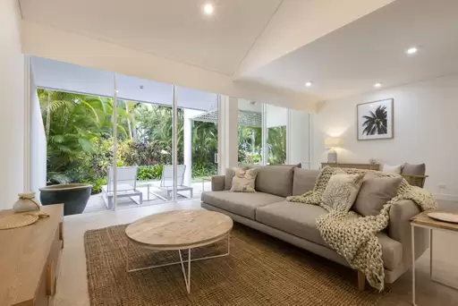 Villa 449 Pandanus Way South, Mirage, Port Douglas Sold by Queensland Sotheby's International Realty