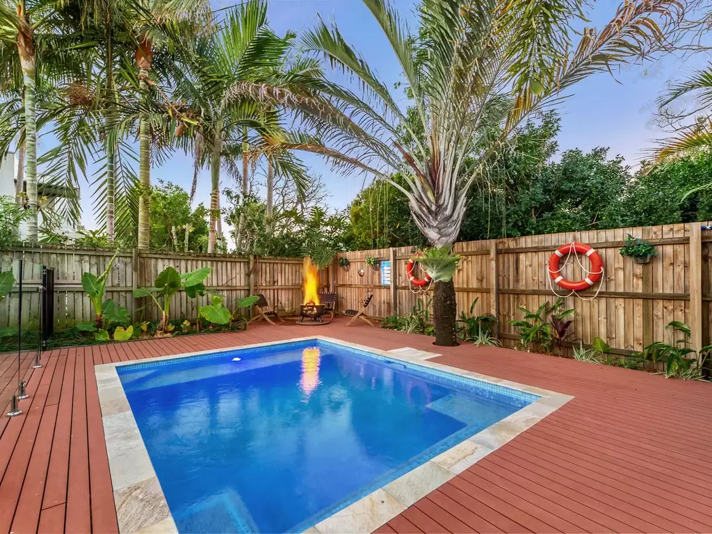 17 Duke Street, Ascot Sold by Queensland Sotheby's International Realty - image 1