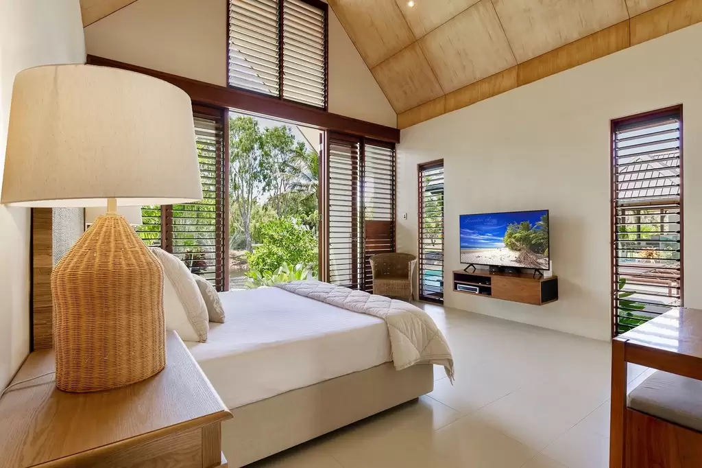 64-65 Bale Drive, Port Douglas Sold by Queensland Sotheby's International Realty - image 1