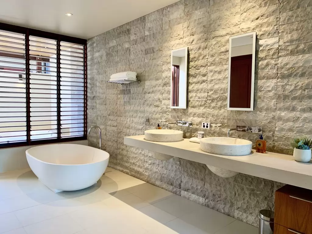 64-65 Bale Drive, Port Douglas Sold by Queensland Sotheby's International Realty - image 1