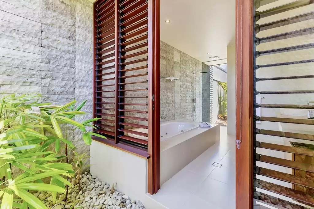 64-65 Bale Drive, Port Douglas Sold by  - image 1