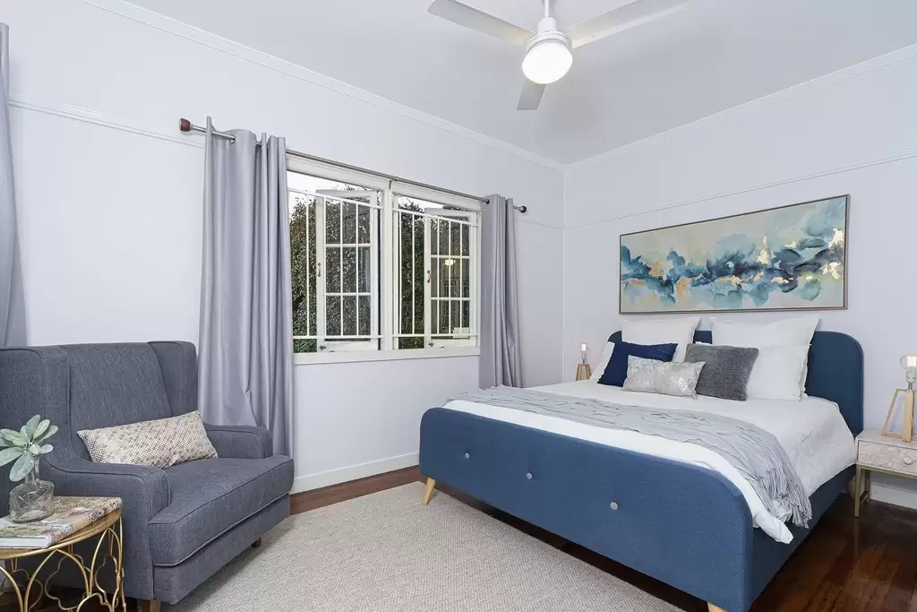 76 Armfield Street, Stafford Sold by Queensland Sotheby's International Realty - image 1