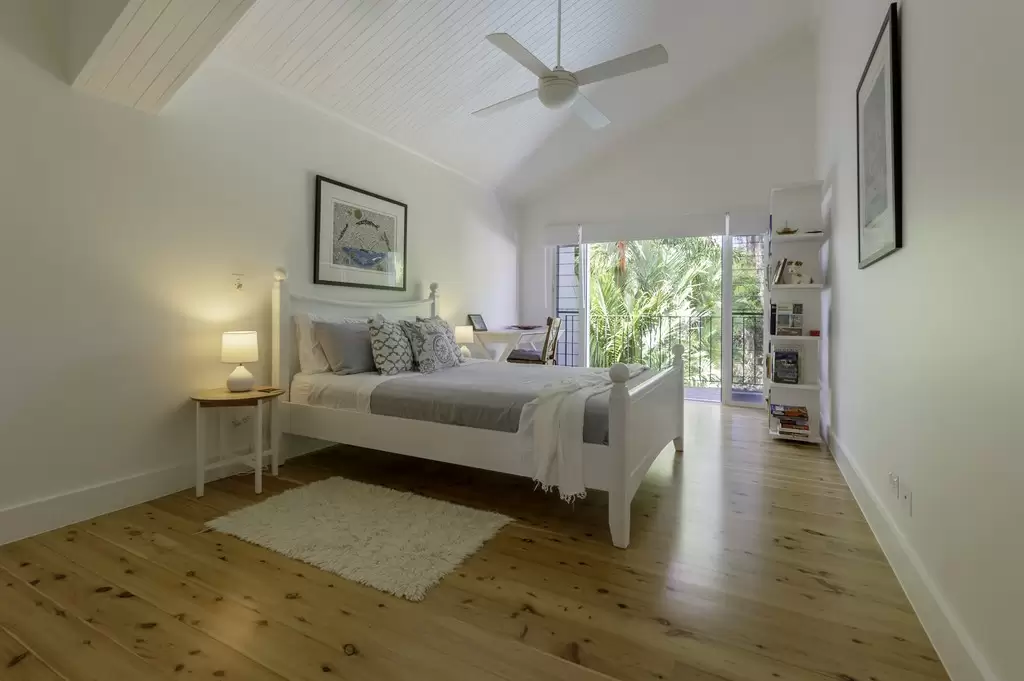 2/62 Garrick Street, Port Douglas Sold by  - image 1