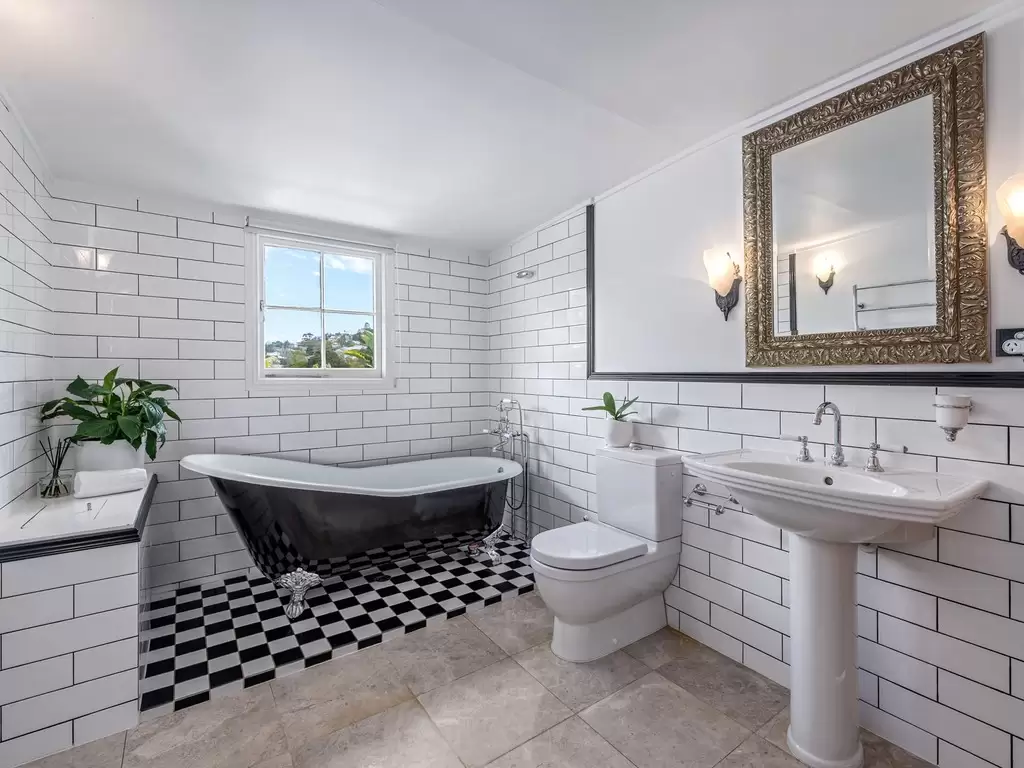 118 Kennedy Terrace, Paddington Sold by Queensland Sotheby's International Realty - image 1