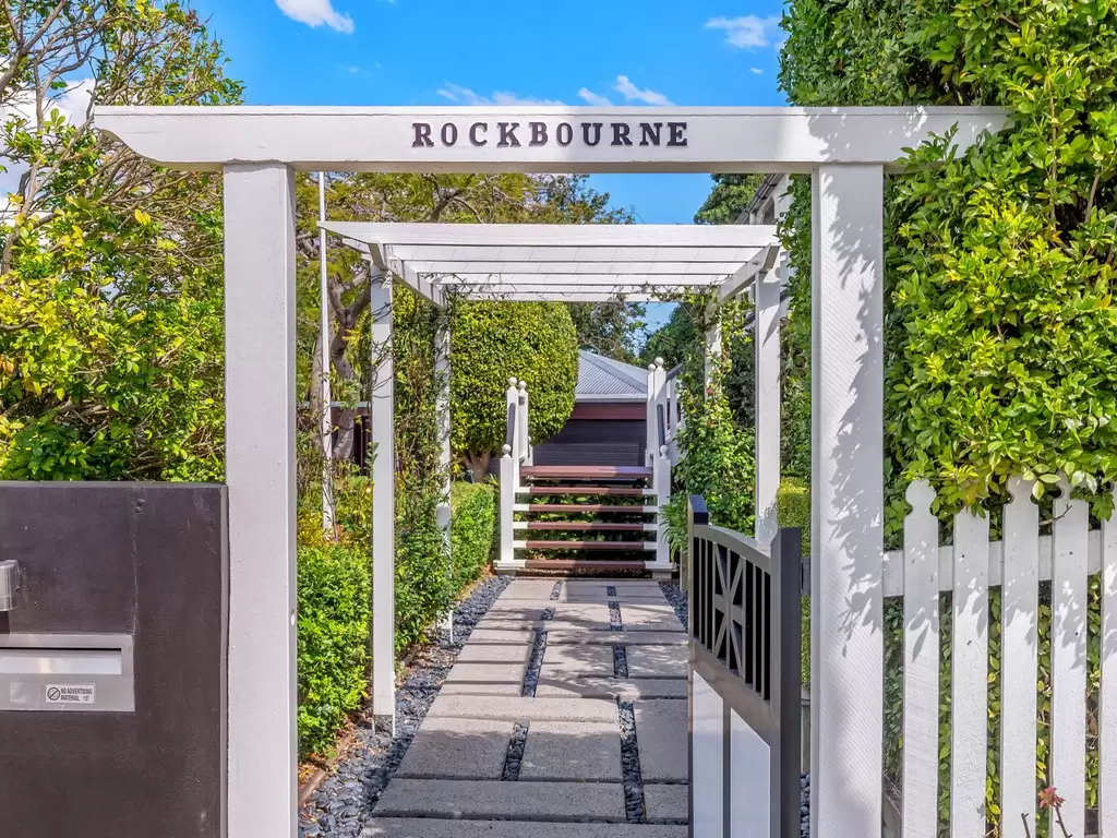 118 Kennedy Terrace, Paddington Sold by  - image 1