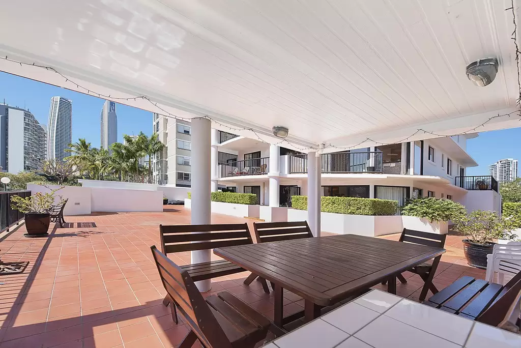 2/12 Paradise Island, Surfers Paradise Sold by  - image 1