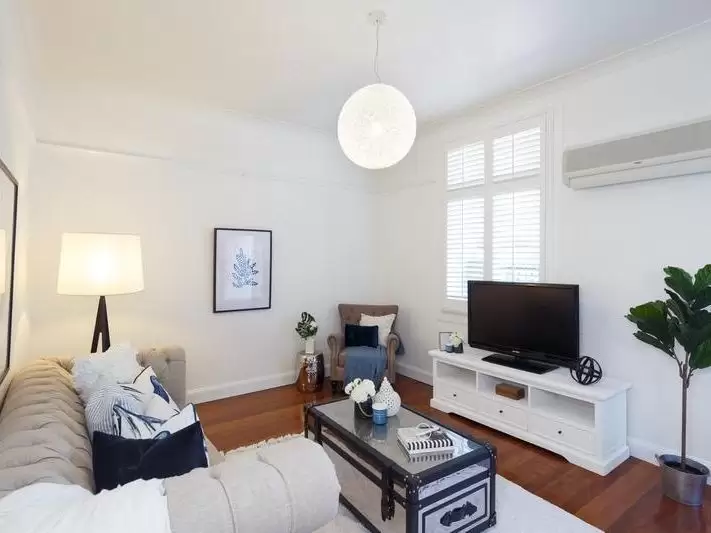100B Annie Street, New Farm Sold by  - image 1