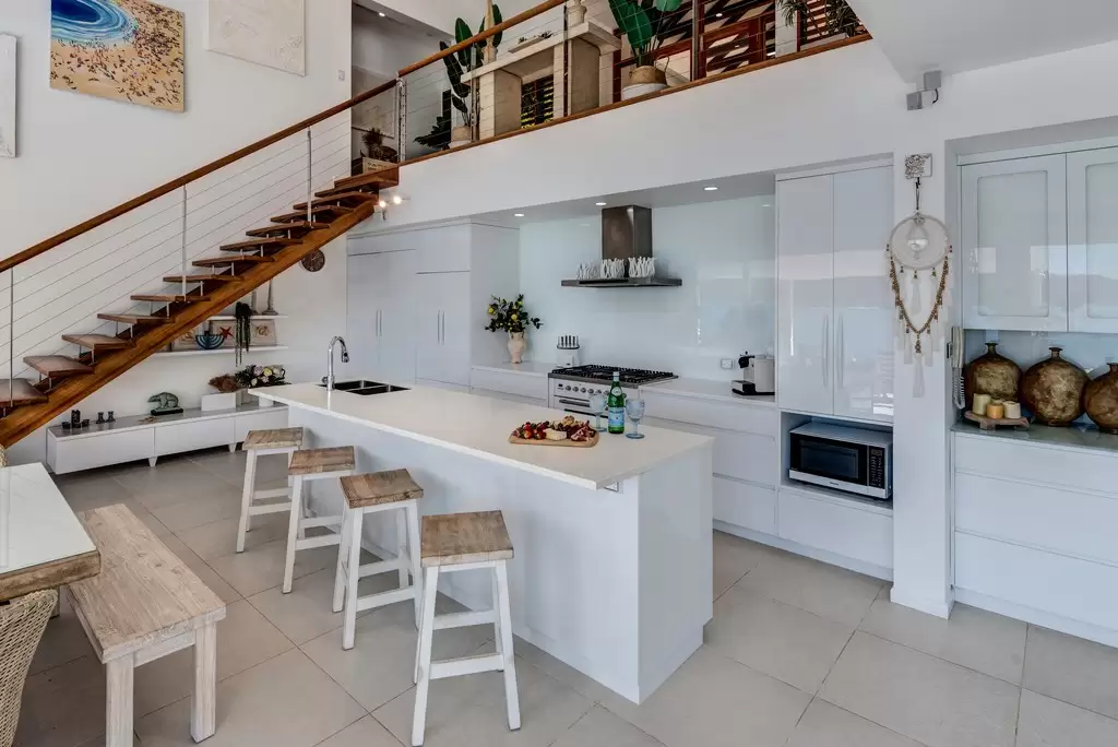 Lotus House 2 Grasstree Place, Hamilton Island Sold by Queensland Sotheby's International Realty - image 1