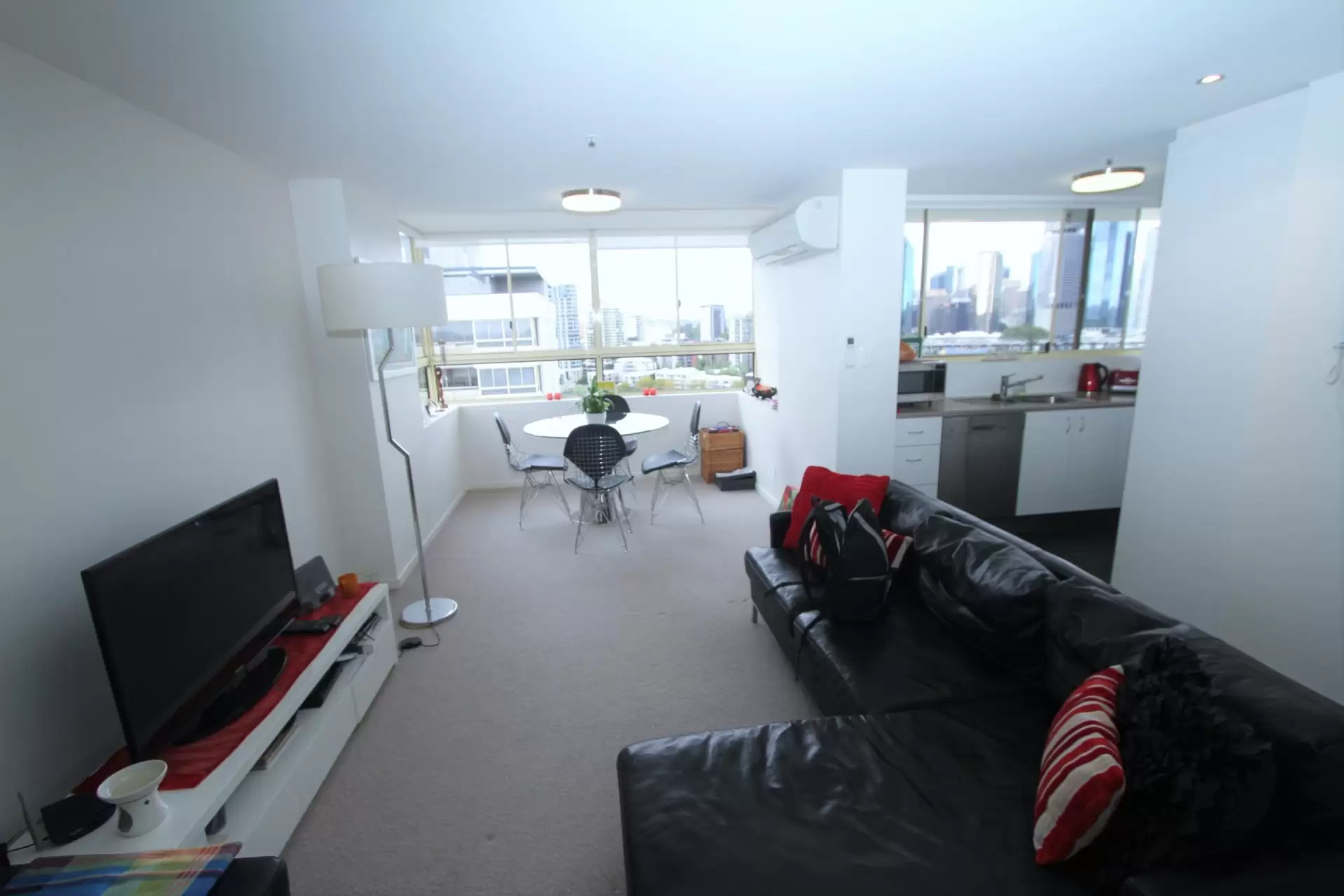 245/79 Moray Street, New Farm Sold by  - image 1