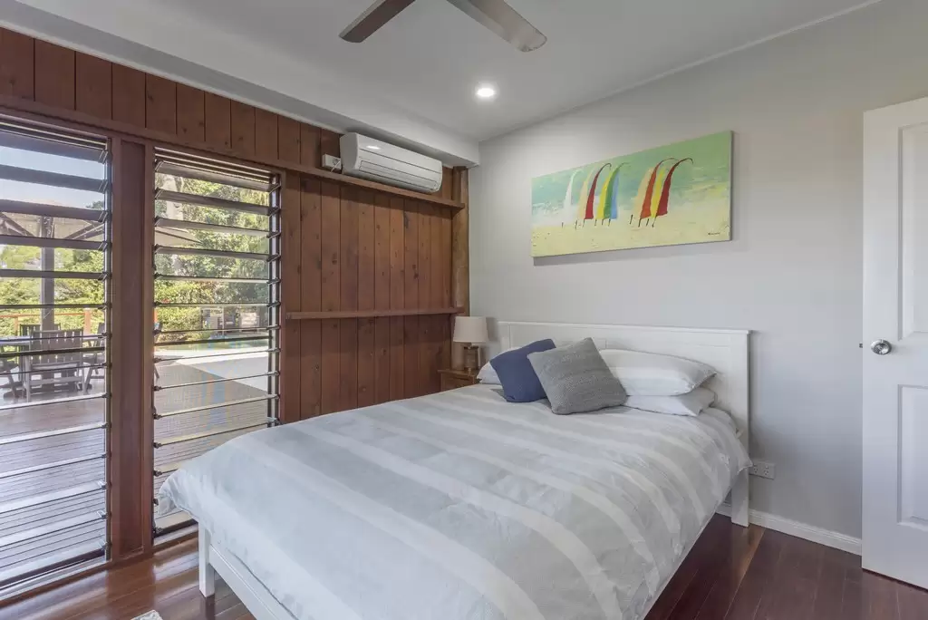 172-180 Somerset Drive, Miallo Sold by  - image 1
