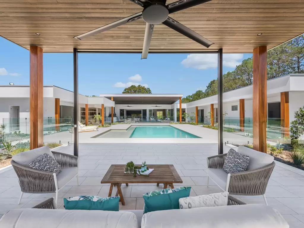 558 London Road, Chandler Sold by Queensland Sotheby's International Realty - image 1