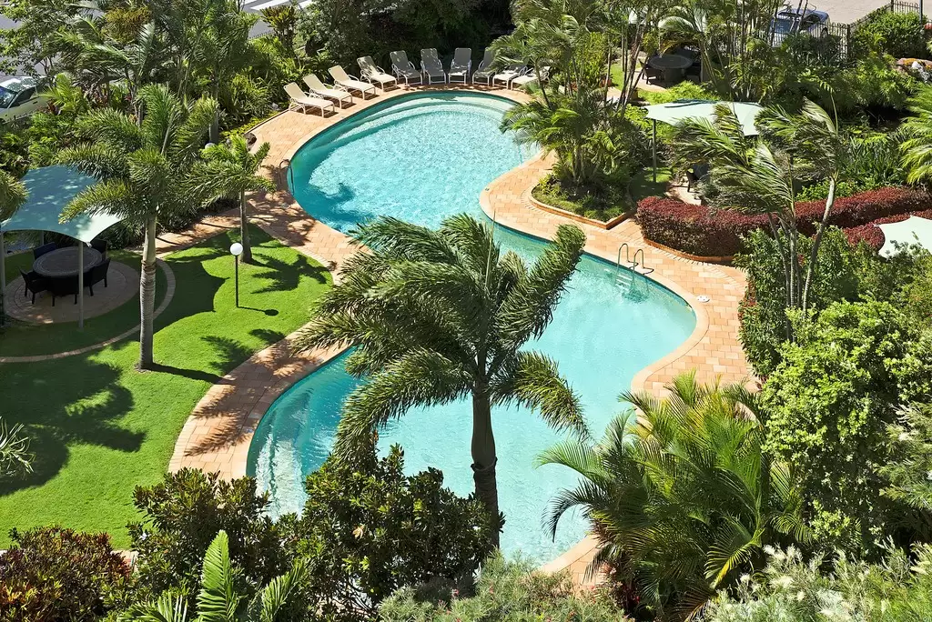 93/2 'Atlantis East' Admiralty Drive, Paradise Waters Sold by  - image 1