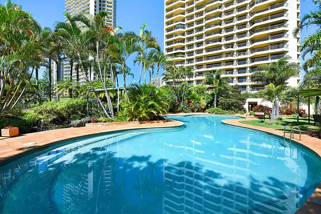 93/2 'Atlantis East' Admiralty Drive, Paradise Waters Sold by  - image 1