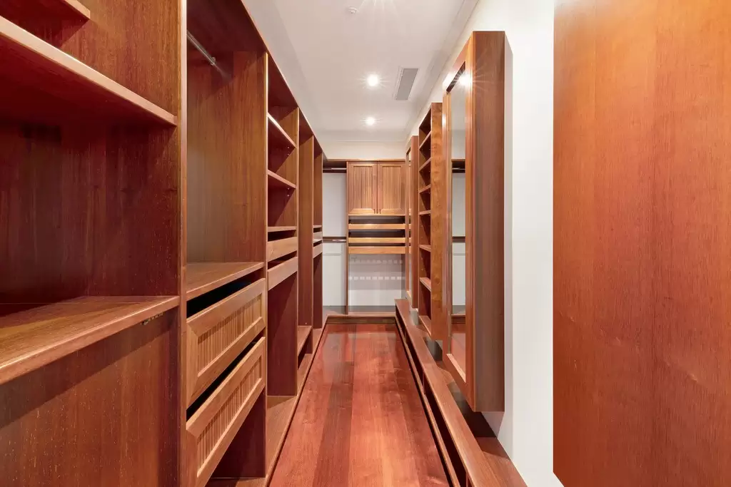 133 Stanley Drive, Cannon Valley Sold by Queensland Sotheby's International Realty - image 1