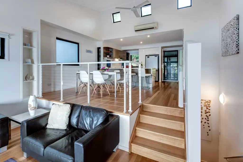 Shorelines 28 5 Acacia Drive, Hamilton Island Sold by Queensland Sotheby's International Realty - image 1