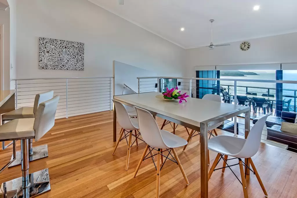 Shorelines 28 5 Acacia Drive, Hamilton Island Sold by Queensland Sotheby's International Realty - image 1