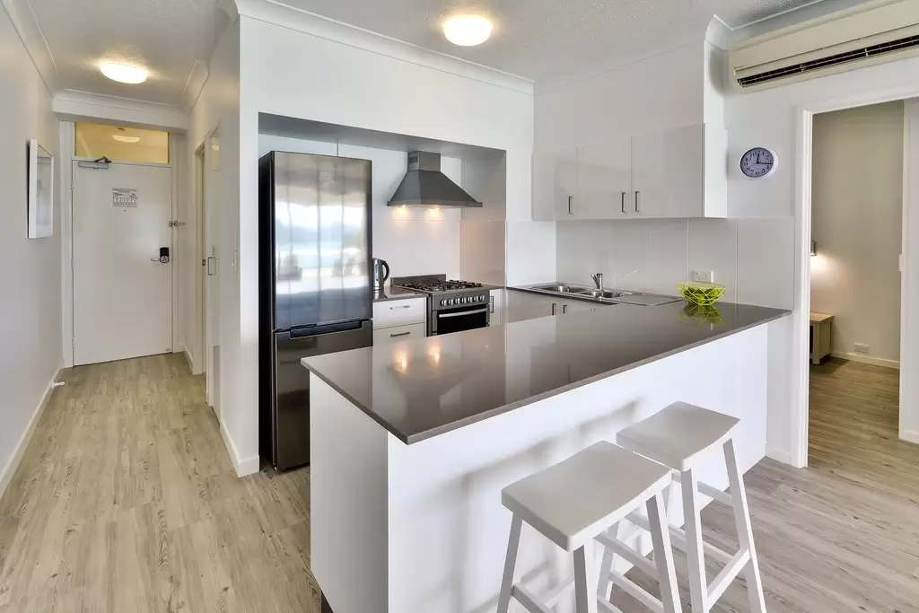 Whitsunday Apartment CA605, Resort Drive, Hamilton Island Sold by Queensland Sotheby's International Realty - image 1