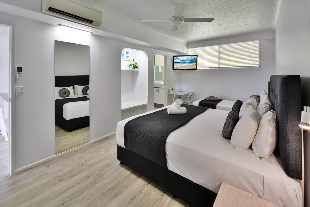 Whitsunday Apartment CA605, Resort Drive, Hamilton Island Sold by Queensland Sotheby's International Realty - image 1