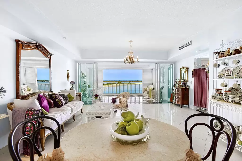 33/326 Marine Parade, Labrador Sold by Queensland Sotheby's International Realty - image 1