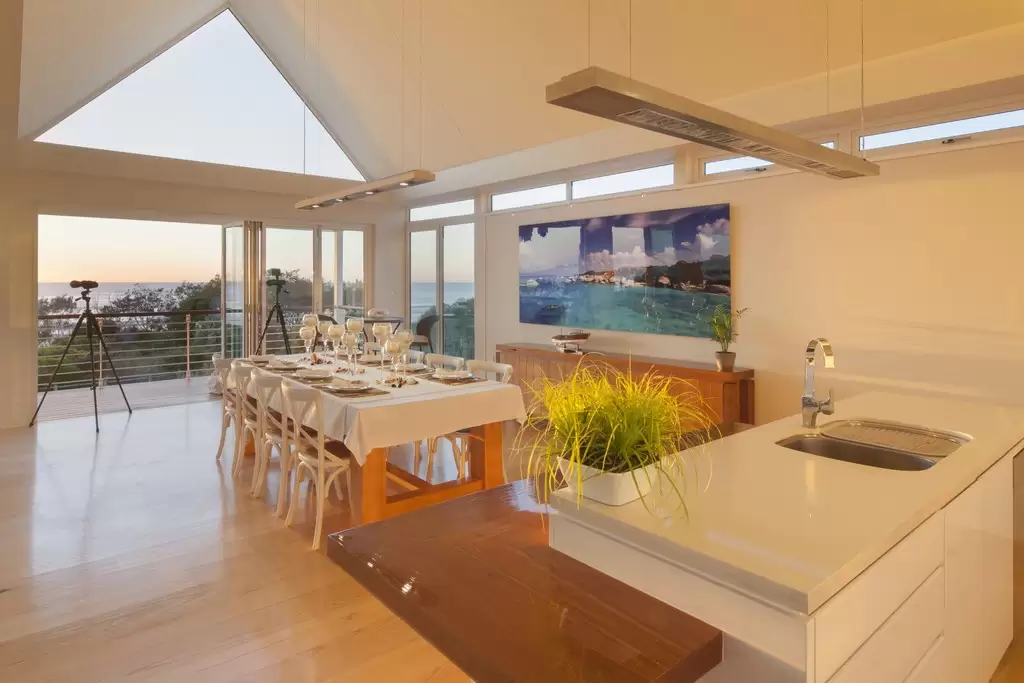28 North Point Avenue, Kingscliff Sold by Queensland Sotheby's International Realty - image 1