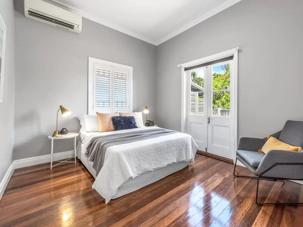 17 Lydia Street, Kalinga Sold by Queensland Sotheby's International Realty - image 1