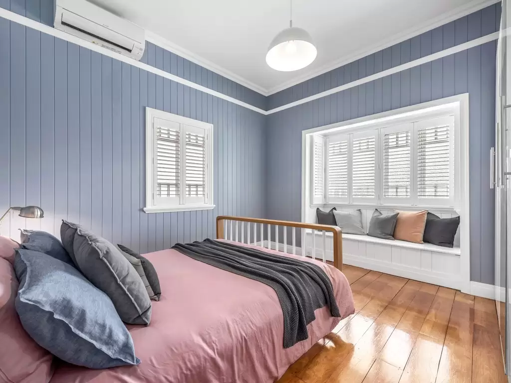 17 Lydia Street, Kalinga Sold by Queensland Sotheby's International Realty - image 1