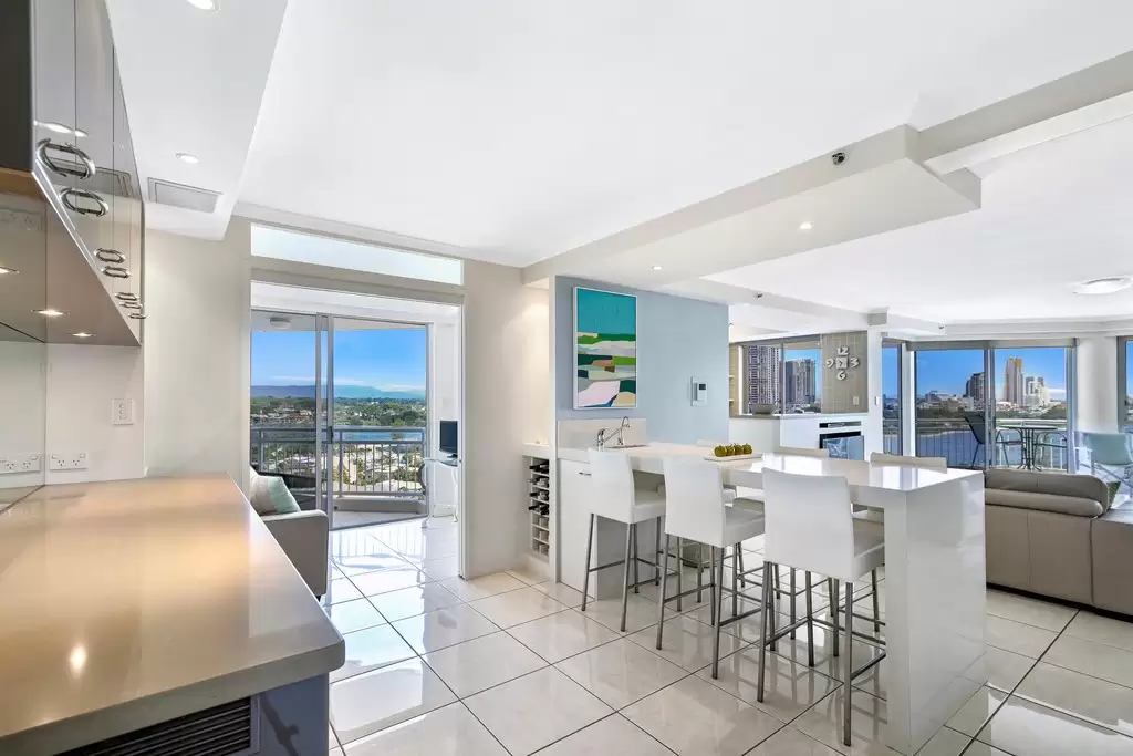Ocean Sands / 11 Hughes Avenue, Main Beach Sold by Queensland Sotheby's International Realty - image 1