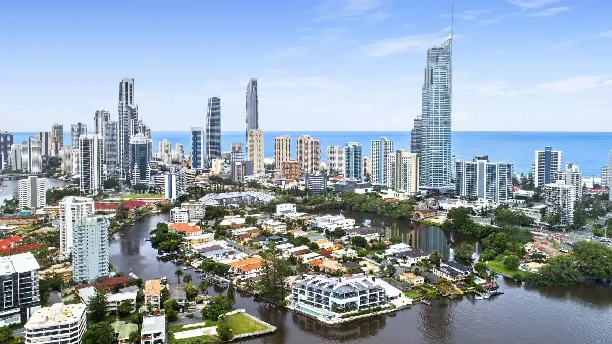 39A Paradise Island, Surfers Paradise Sold by Queensland Sotheby's International Realty - image 1