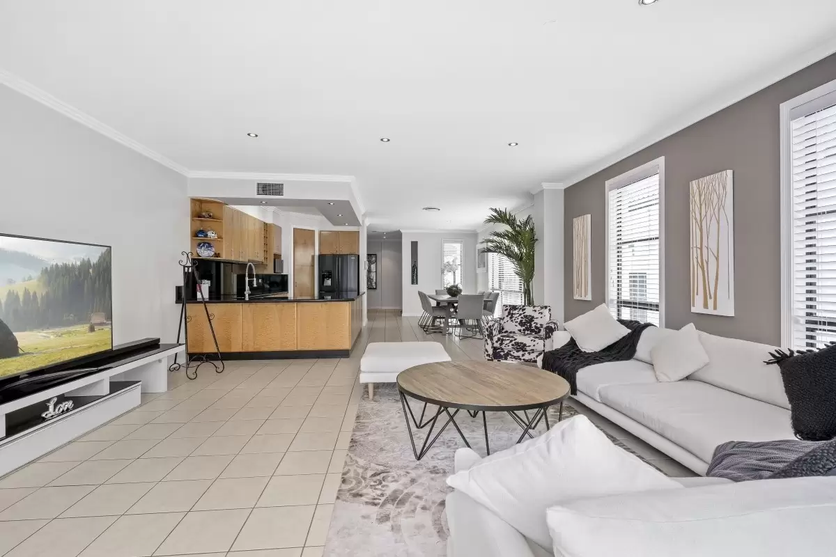 39A Paradise Island, Surfers Paradise Sold by Queensland Sotheby's International Realty - image 1