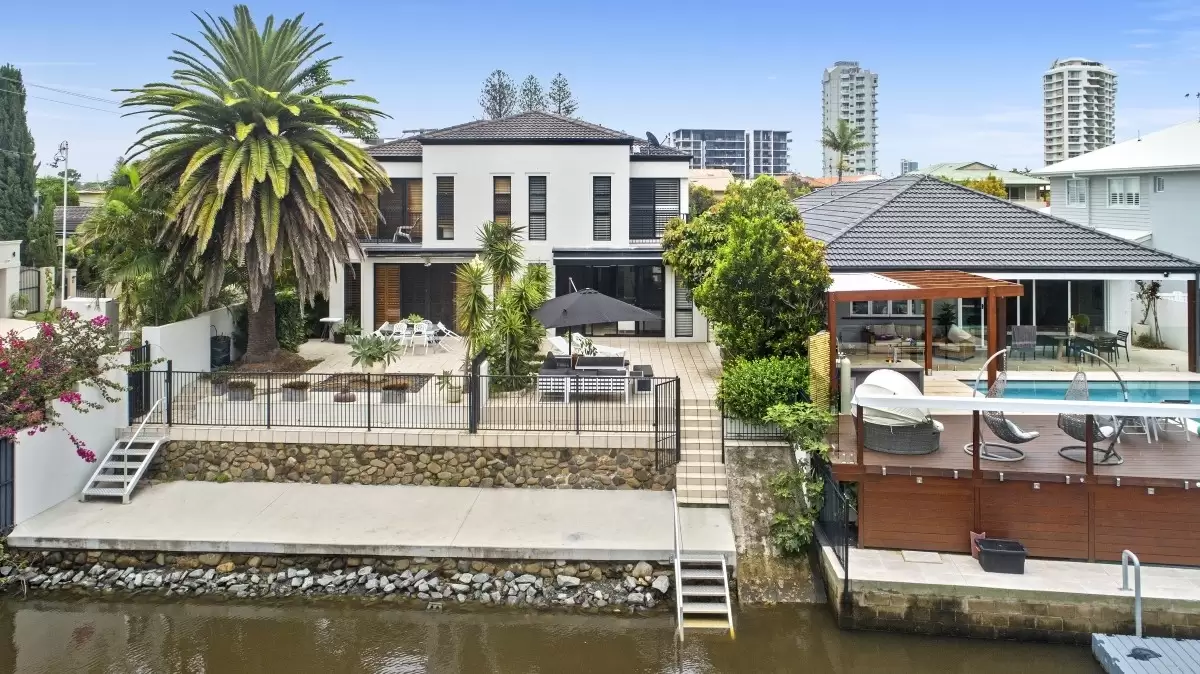 39A Paradise Island, Surfers Paradise Sold by Queensland Sotheby's International Realty - image 1