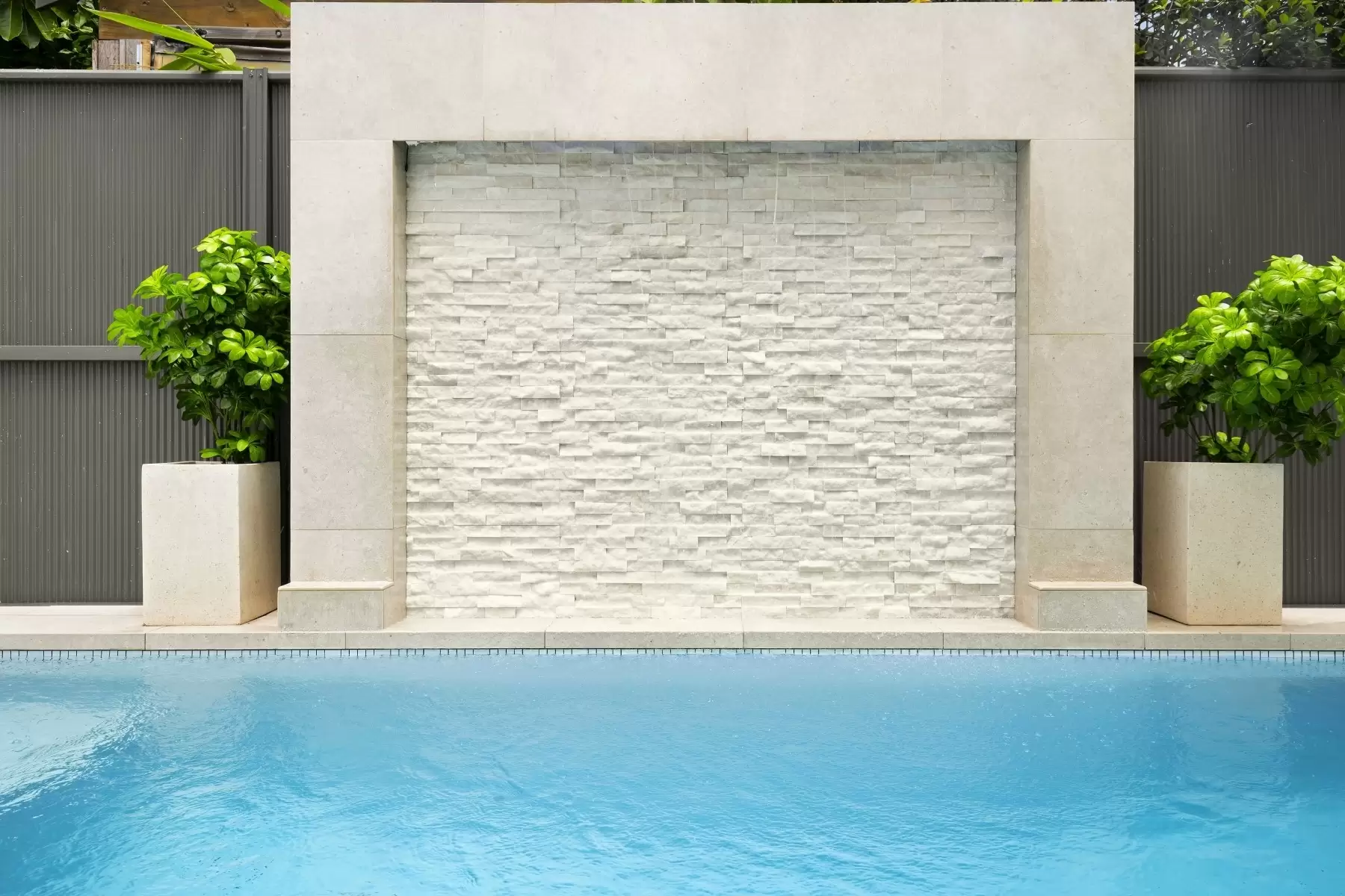 175 Campbell Street, Sorrento Sold by Queensland Sotheby's International Realty - image 1