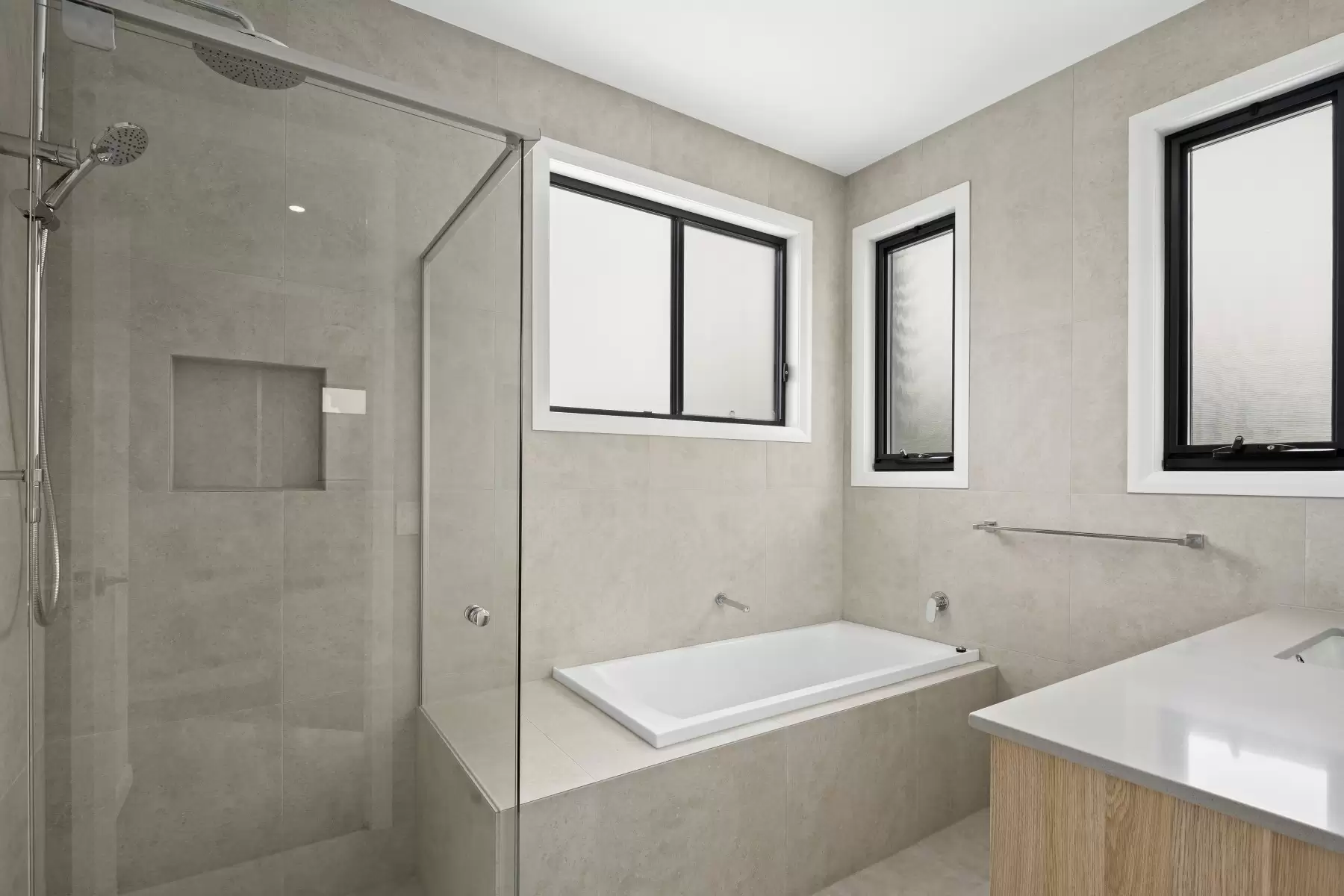 175 Campbell Street, Sorrento Sold by Queensland Sotheby's International Realty - image 1
